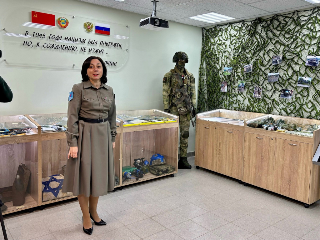 Региональный центр патриотического воспитания и подготовки граждан (молодёжи) к военной службе (центр «Патриот») представил навигатор патриотических путешествий по Архангельской области «ТуриZм29» Региональный центр патриотического воспитания и подготовки граждан (молодёжи) к военной службе (центр «Патриот») представил навигатор патриотических путешествий по Архангельской области «ТуриZм29»